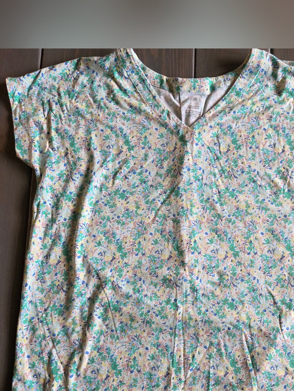 J.Jill Luxe Supima Pleat-Back Tee Floral Top Medium Soft Stretch Casual